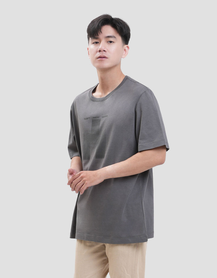 Cole Graphic Dot Gradation Hd Print Reg Fit Kaos Pria