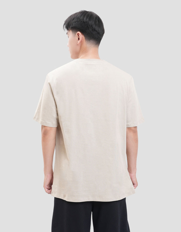 Cole Graphic Reg Fit Kaos Pria