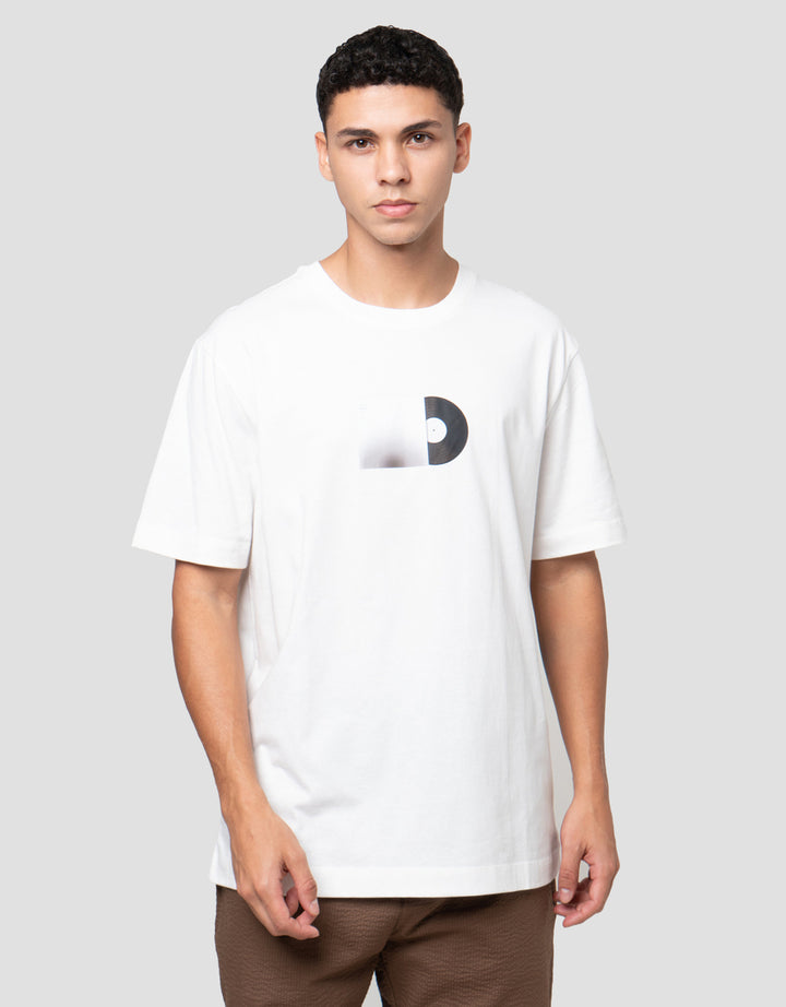 Cole Graphic Half Disc Dtf Print Reg Fit Kaos Pria