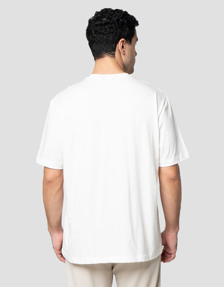 Cole Graphic The Great Kaos Pria