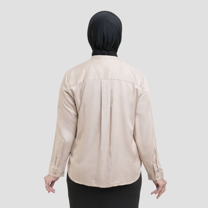 Annisa Drop Shoulder Buttoned Down Twill Kemeja Wanita
