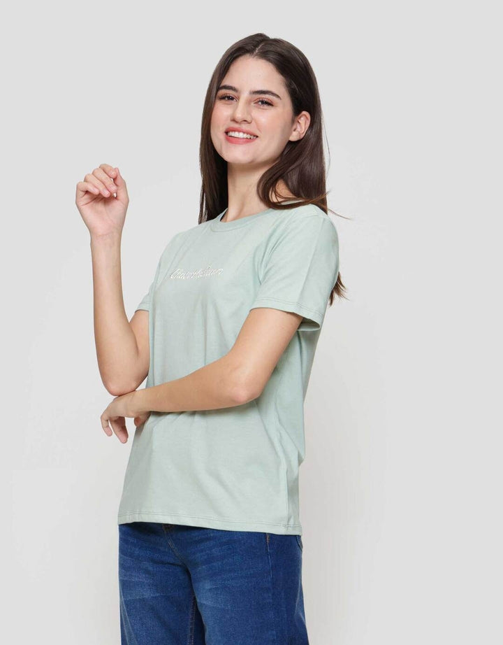 Nevada New York Kaos Wanita