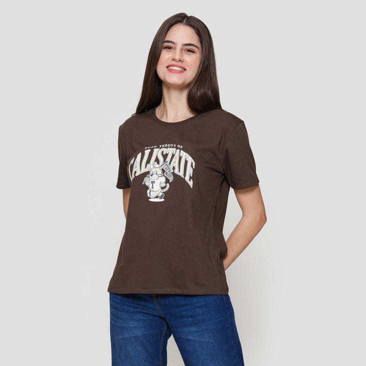 Nevada Calistate Kaos Wanita