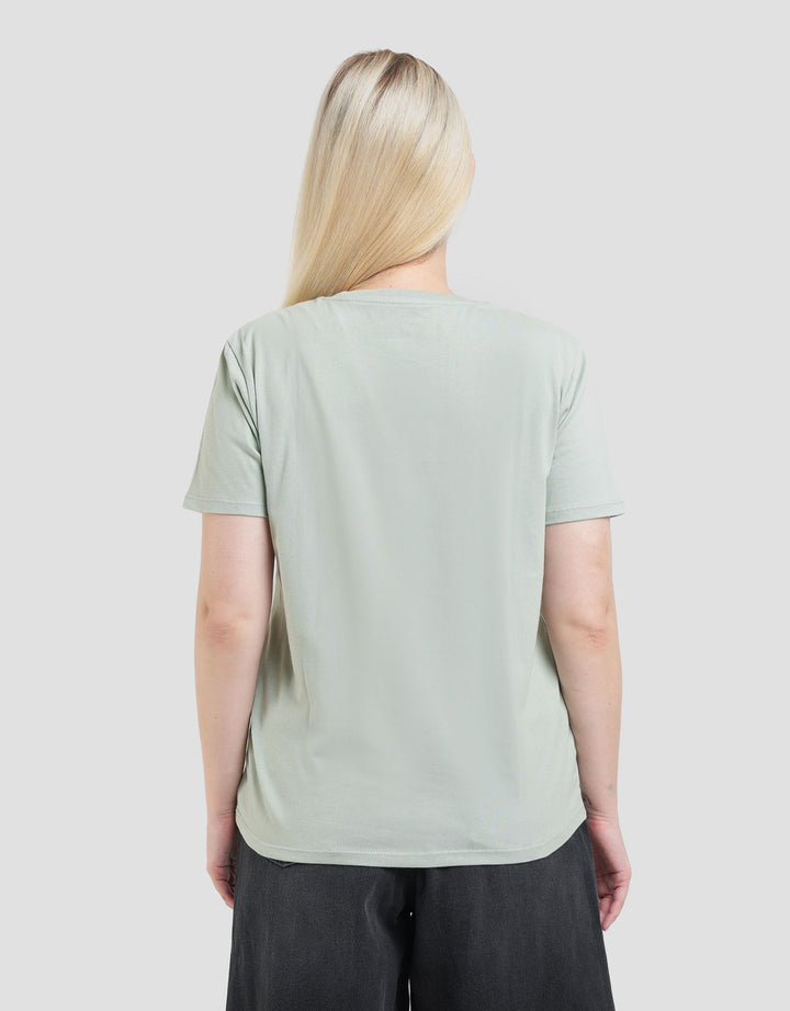 Nevada Mystical Dreams Kaos Wanita