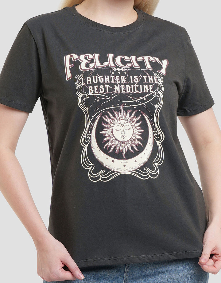 Nevada Felicity Kaos Wanita