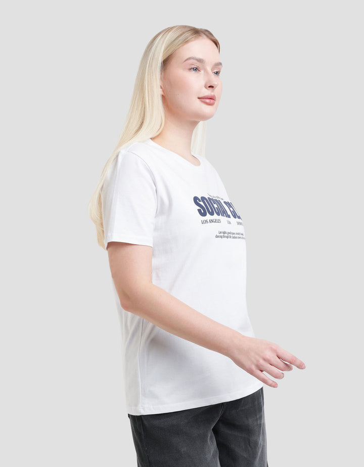 Nevada Social Club Kaos Wanita