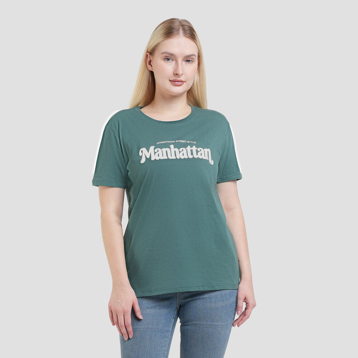 Nevada Manhattan Kaos Wanita