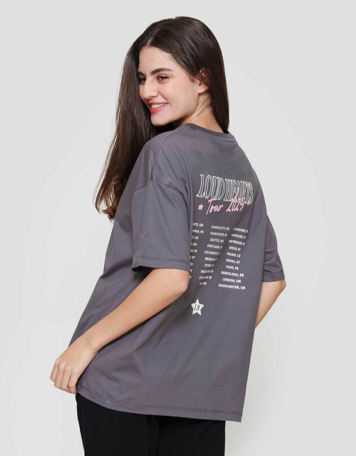 Nevada Solid Comb Loud Hearts Tour 2025 Kaos Oversize Wanita