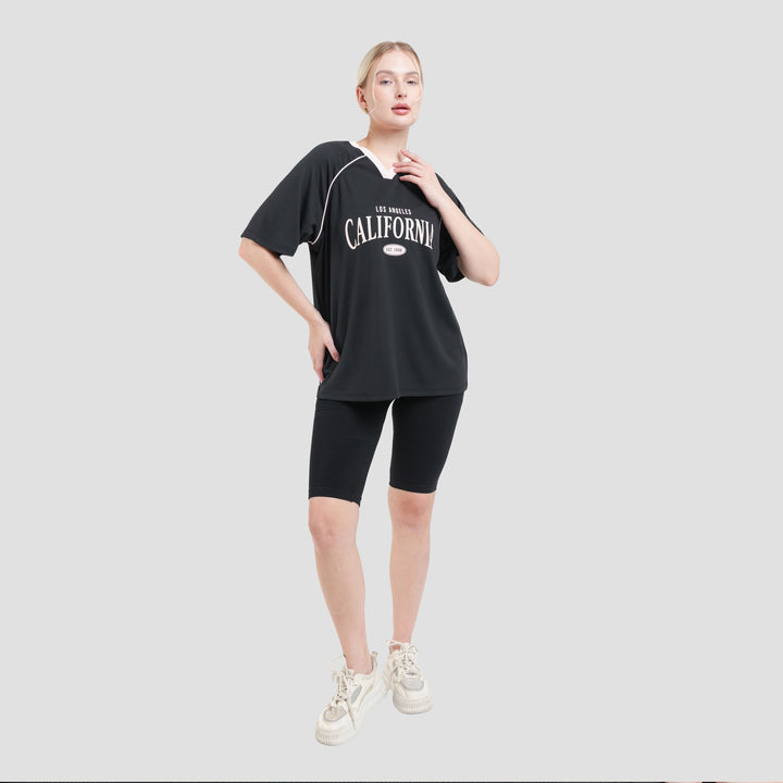 Nevada Polymesh Los Angeles California Kaos Oversize Wanita