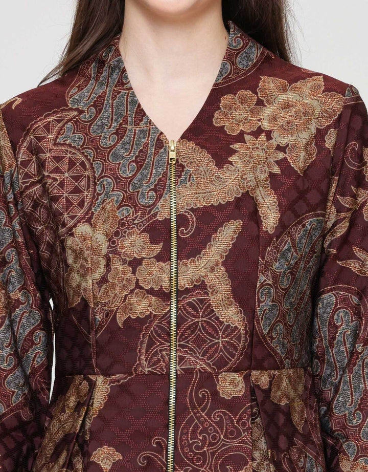Arjuna Weda Parang Kembang Blouse Batik Wanita