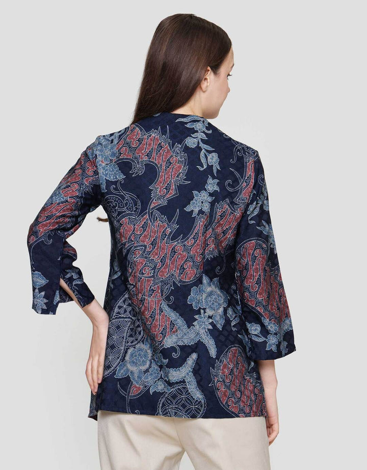 Arjuna Weda Parang Kembang Blouse Batik Wanita