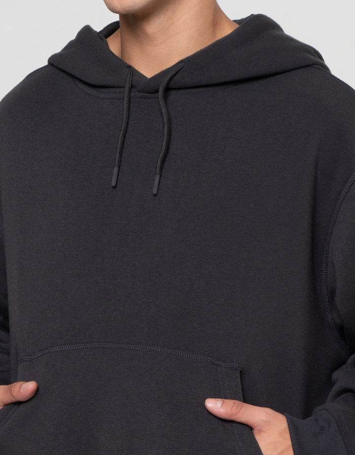 Nevada Basic Overlock Sweater Pria