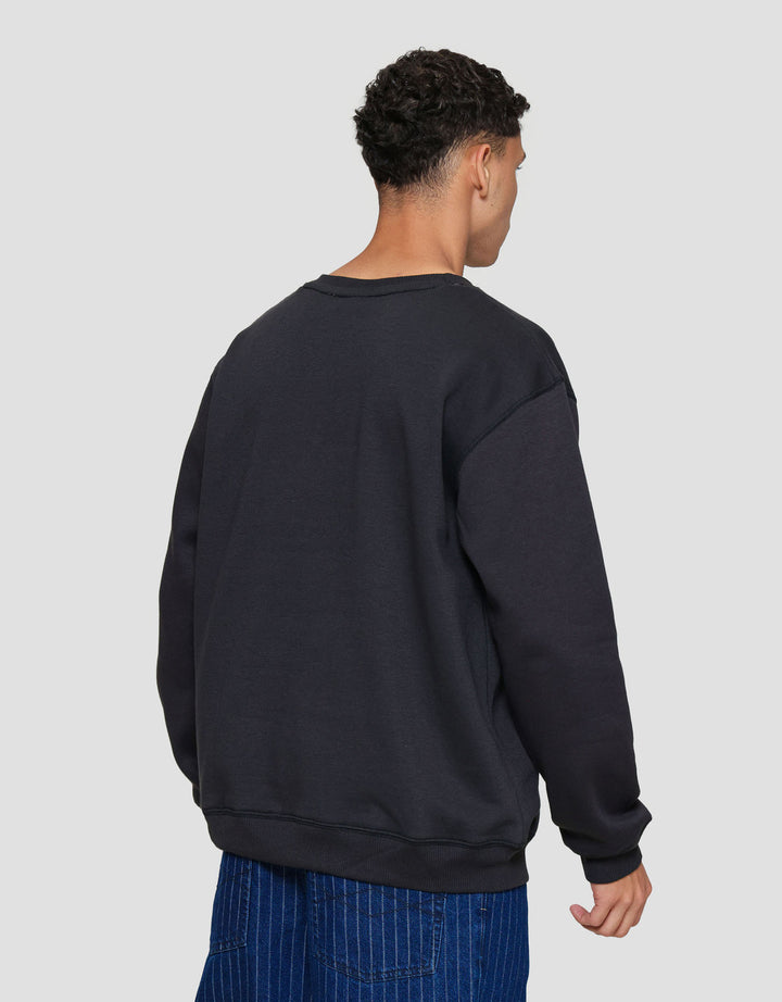 Nevada Basic Overlock Sweater Pria