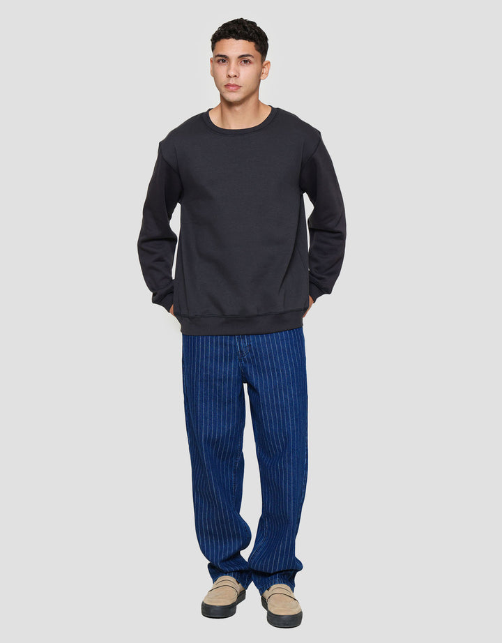 Nevada Basic Overlock Sweater Pria