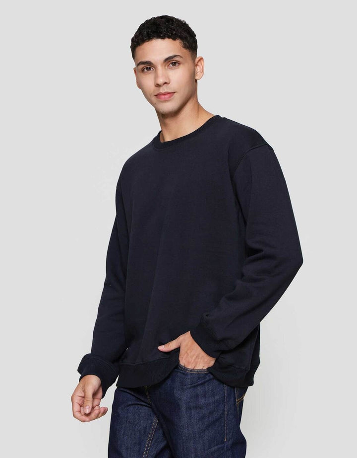 Nevada Basic Overlock Sweater Pria