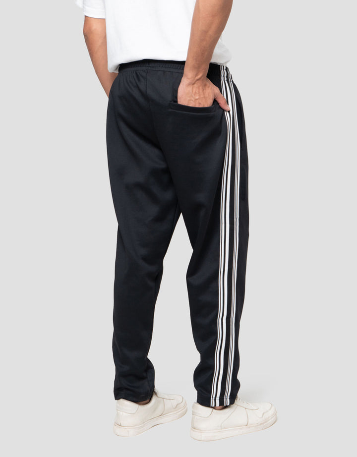 Nevada Training One Set Stripes On Sides Celana Panjang Pria