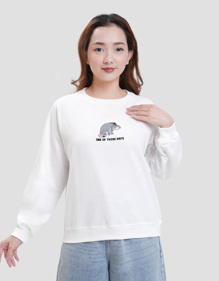 Disney Reg Print Winnie The Pooh Sweater Wanita