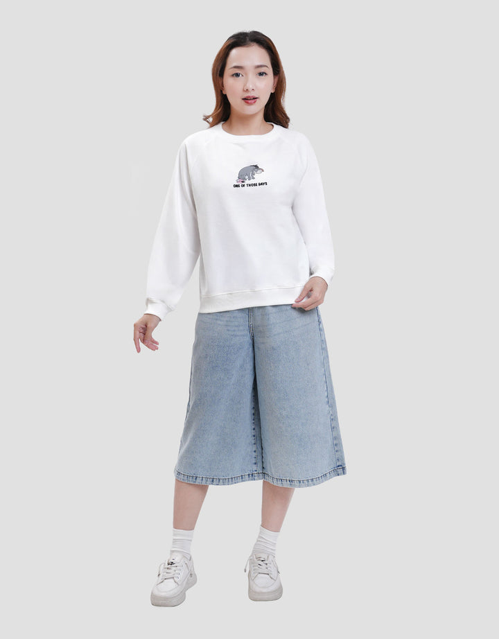 Disney Reg Print Winnie The Pooh Sweater Wanita