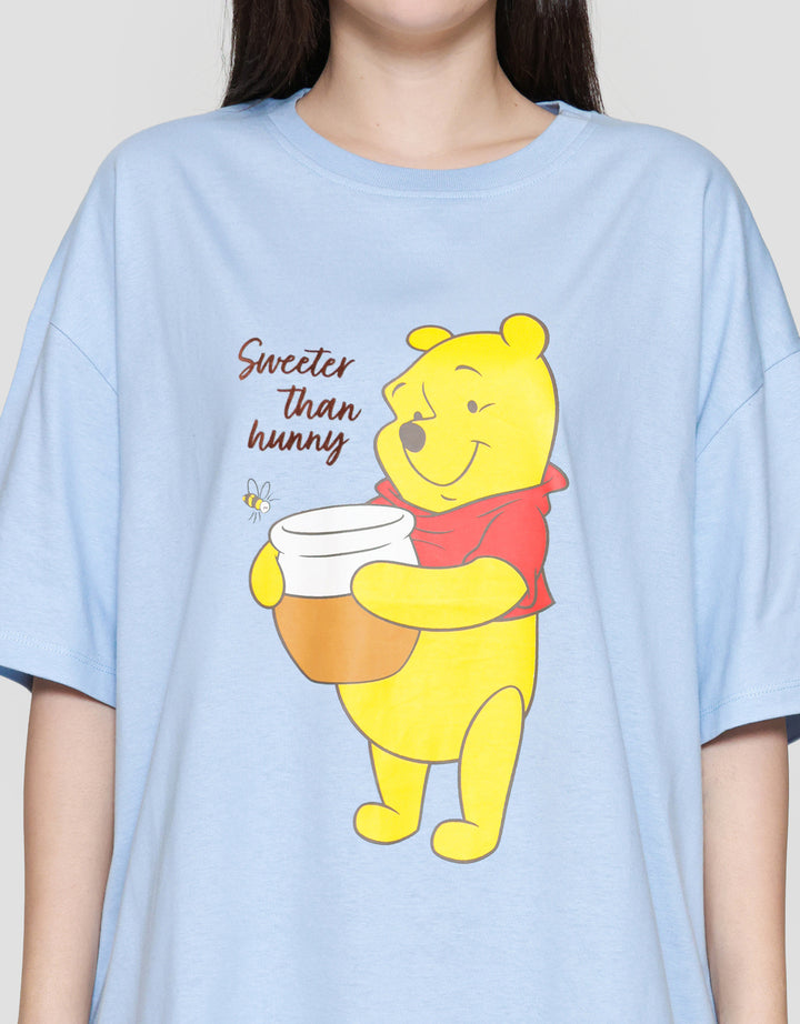 Disney Print Winnie The Pooh Kaos Oversize Wanita