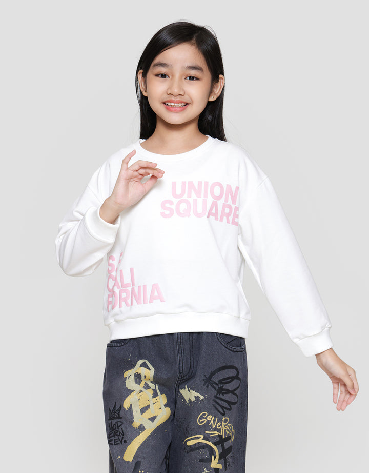 Nevada Sablon Sweater Anak Perempuan