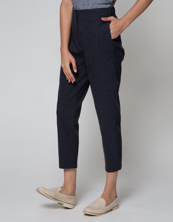Details Long Pants High Rise With Pocket Lips At Front