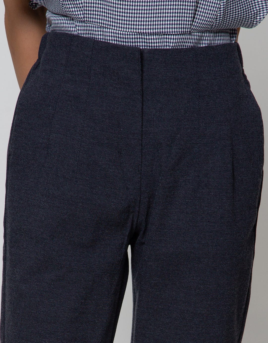 Details Long Pants High Rise With Pocket Lips At Front