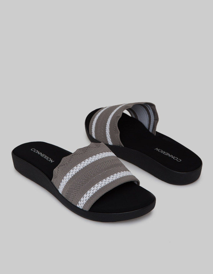 Connexion Slipper Sandals Wide Strap