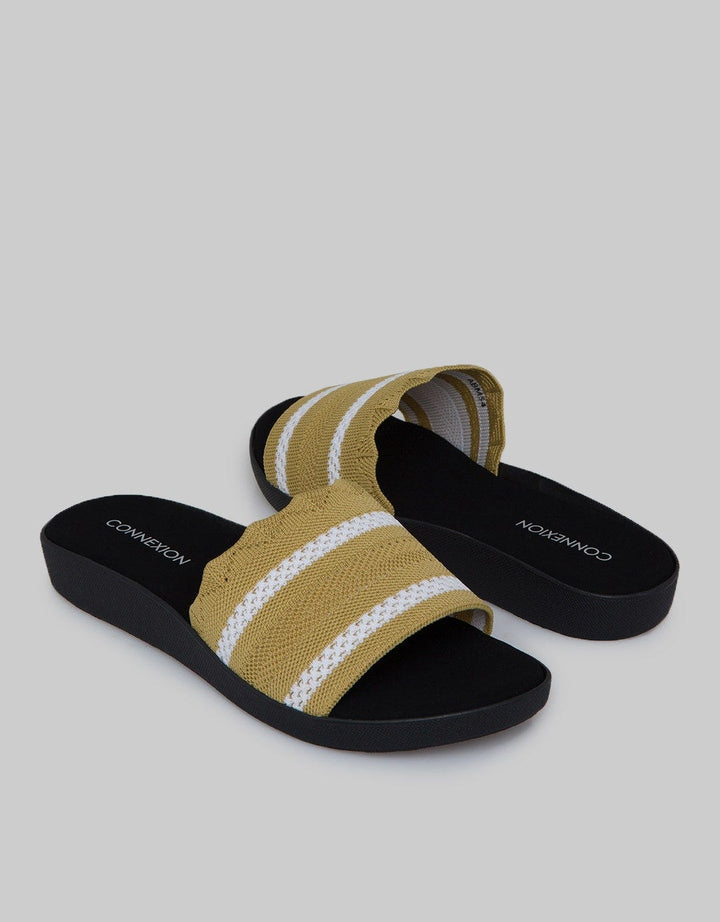 Connexion Slipper Sandals Wide Strap