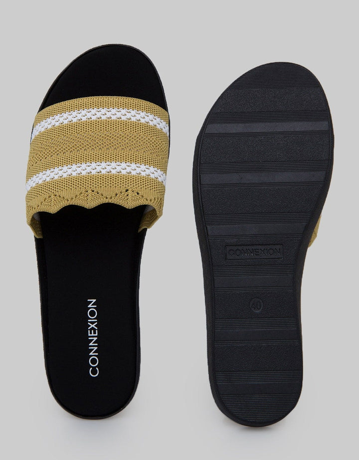 Connexion Slipper Sandals Wide Strap