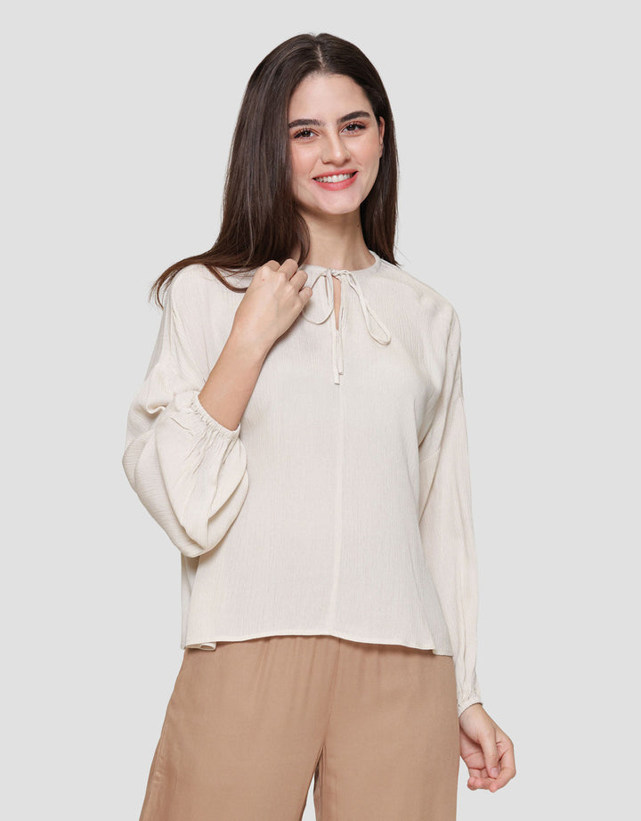St Yves Crinkle Viscose Loose Tie Neck Blouse Wanita