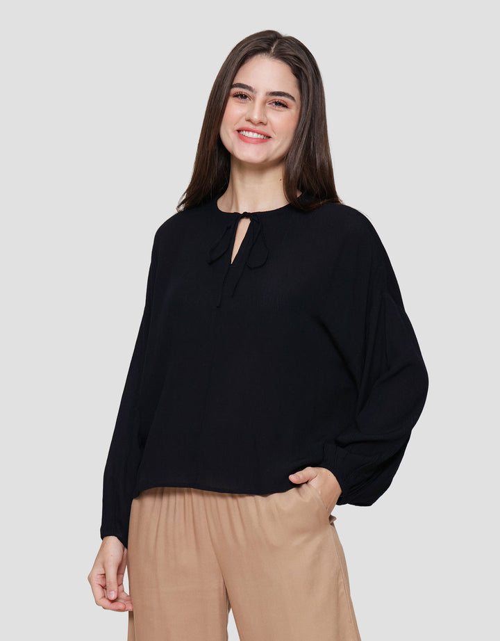 St Yves Crinkle Viscose Loose Tie Neck Blouse Wanita