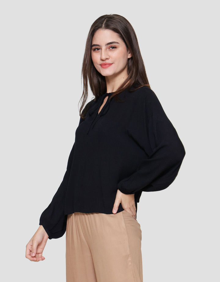 St Yves Crinkle Viscose Loose Tie Neck Blouse Wanita