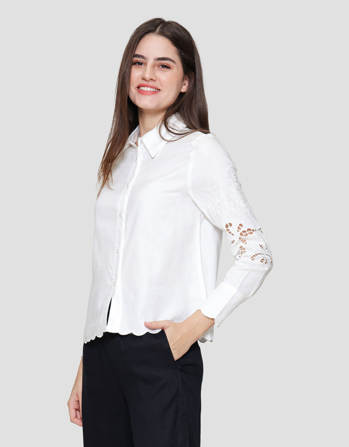 St. Yves Linen Blend Shirt With Broderie Kemeja Wanita