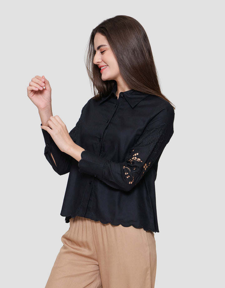 St. Yves Linen Blend Shirt With Broderie Kemeja Wanita