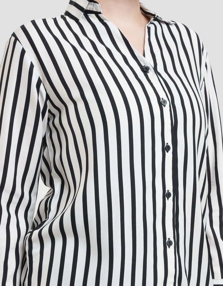 St. Yves Viscose Stripe V Neck Kemeja Wanita