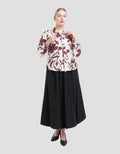 St. Yves Big Leaf Print With Ribbon Neck Blouse Wanita