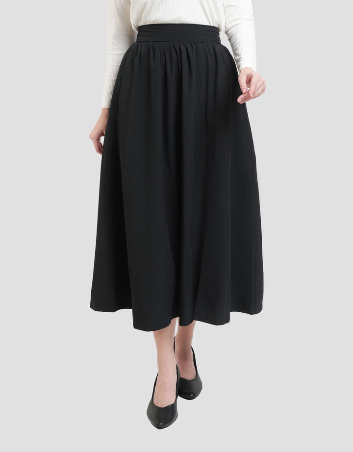 St. Yves Highwaist Flare With Over The Knee Slit Rok Midi Wanita