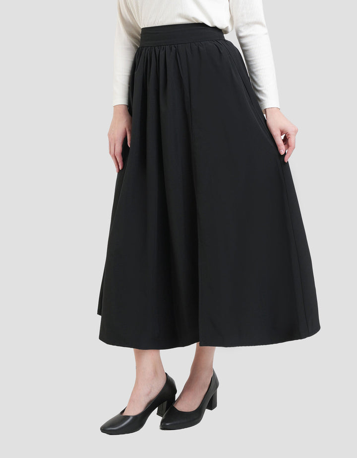 St. Yves Highwaist Flare With Over The Knee Slit Rok Midi Wanita