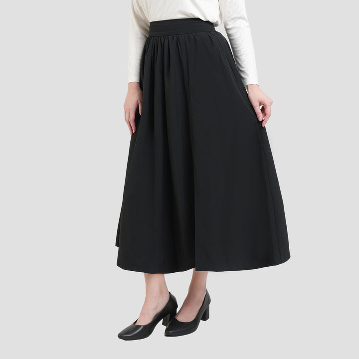 St. Yves Highwaist Flare With Over The Knee Slit Rok Midi Wanita