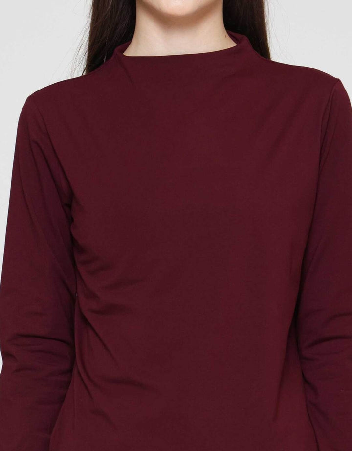 St. Yves Hi-Neck Enzyme Kaos Wanita