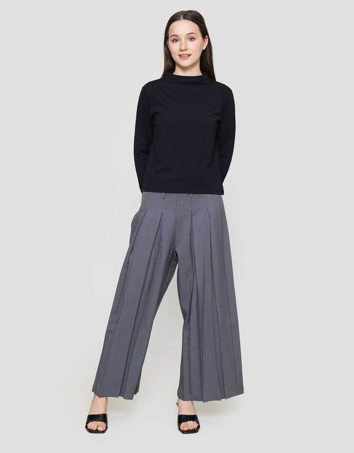 St. Yves Hi-Neck Enzyme Kaos Wanita