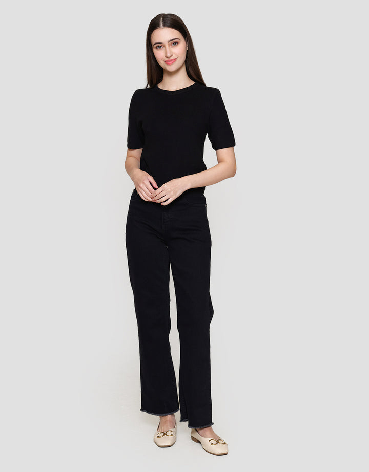 St. Yves Ribbed Knitted Kaos Crop Wanita