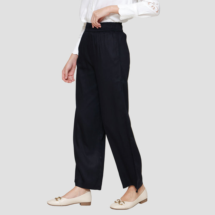 St Yves Relax Twill Viscose Wideleg Celana Panjang Wanita