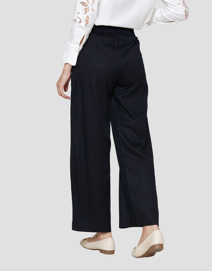 St. Yves Relax Twill Viscose Wideleg Celana Panjang Wanita