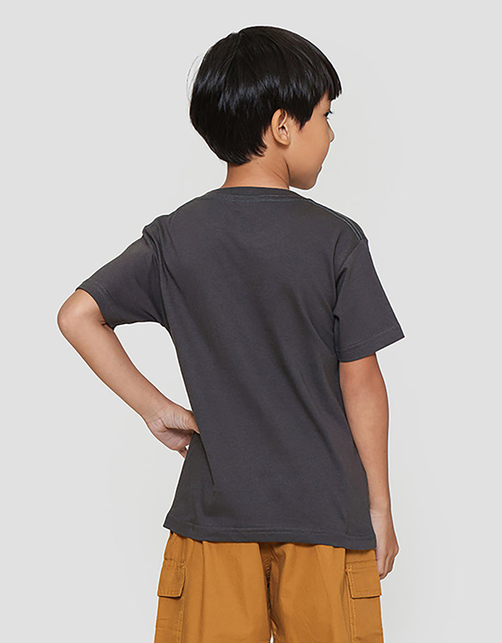 Little M Varsity Crew Kaos Oversize Anak Laki-laki