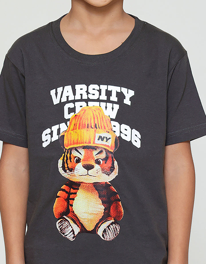 Little M Varsity Crew Kaos Oversize Anak Laki-laki