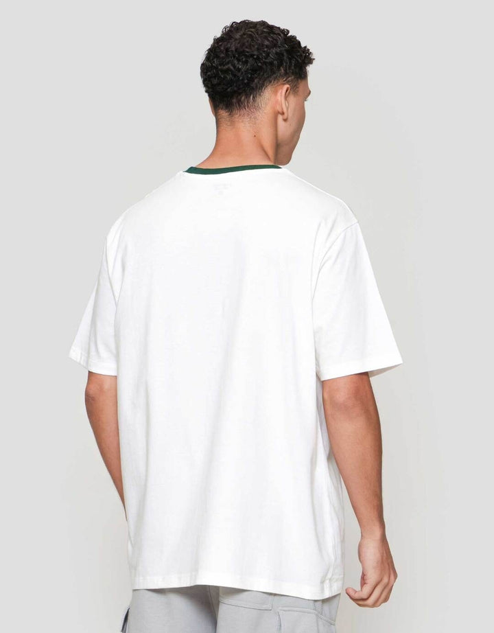 Aos Theme The Jocks Varsity Club Brooklyn Kaos Pria