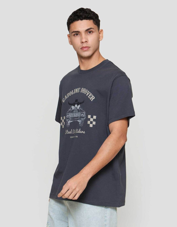 Aos Theme Rockstar Car Gazoline Kaos Pria