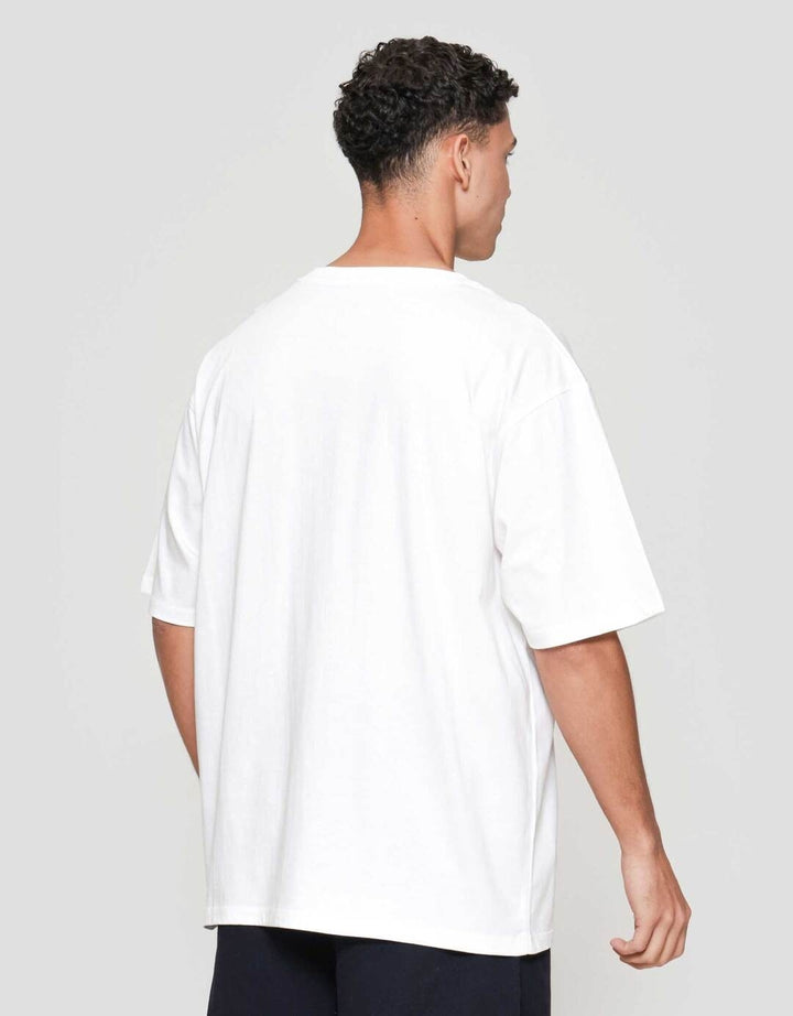 Aos Theme The Jocks Prime Season 1 California Kaos Oversize Pria