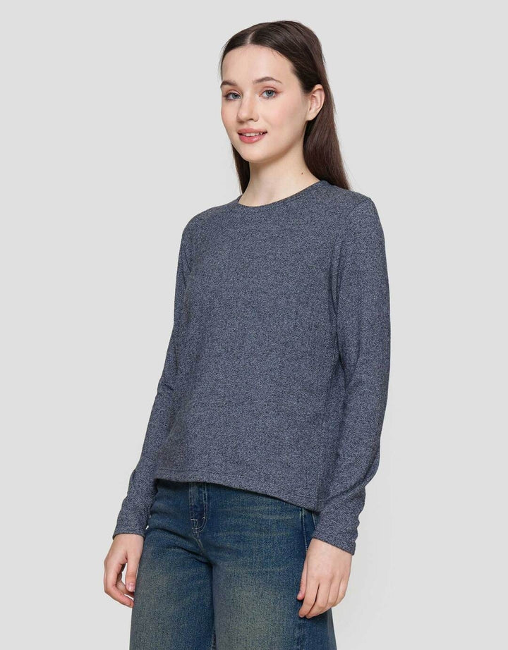 St. Yves Soft Melange Knit Crew Neck Kaos Wanita
